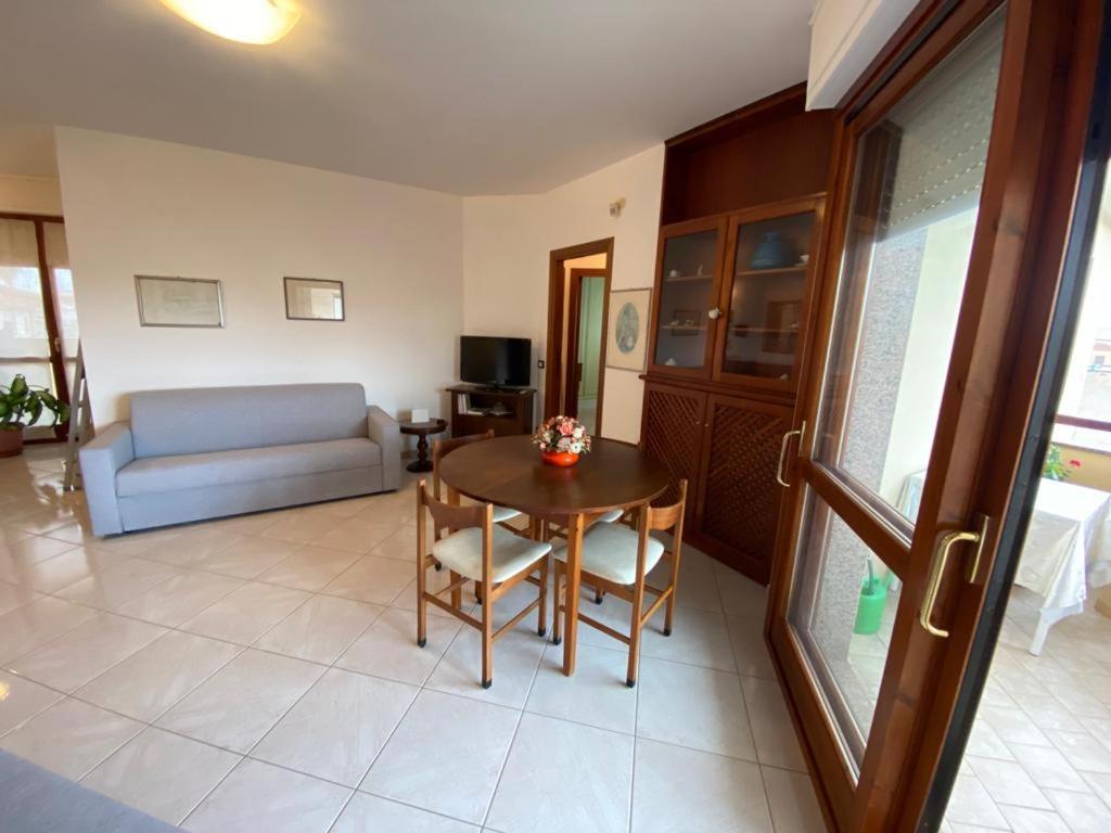 Pm 34 Via De Biase Guest House Alghero Exterior photo